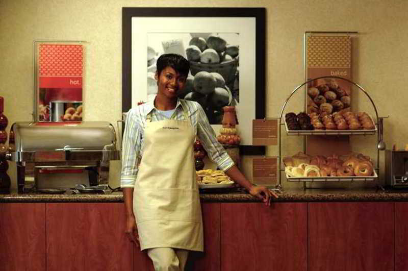 Hampton Inn Anderson/Alliance Business Park Restaurant foto